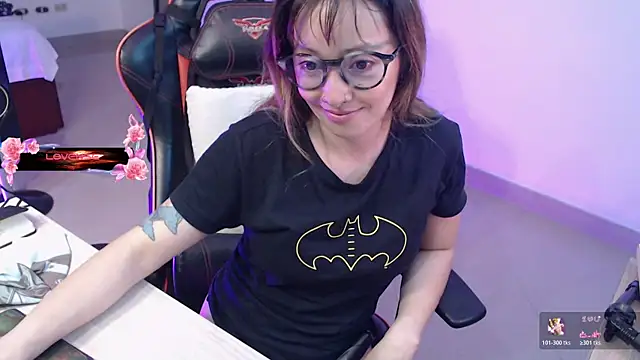 pink-2022's Live XXX Chat