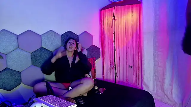 Živý XXX chat Horny_tgn