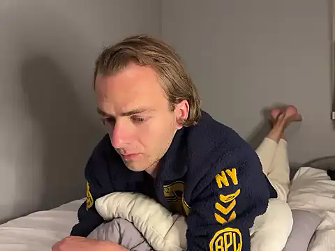 XXX chat uživo modela yuppie_b