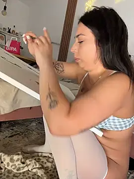 KimArts Live XXX Chat