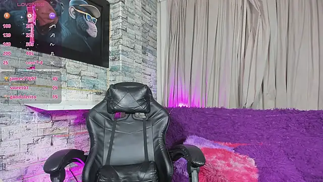 Онлайн чат XXX Zamara_Kleii
