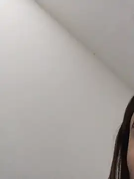 Chat +18 de EmaGw7 ao vivo