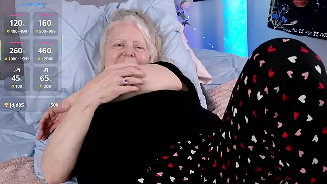 Živý XXX chat Kaitlyn_Winters