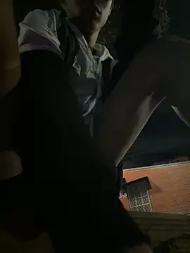Andres_boy252 即時 XXX 聊天