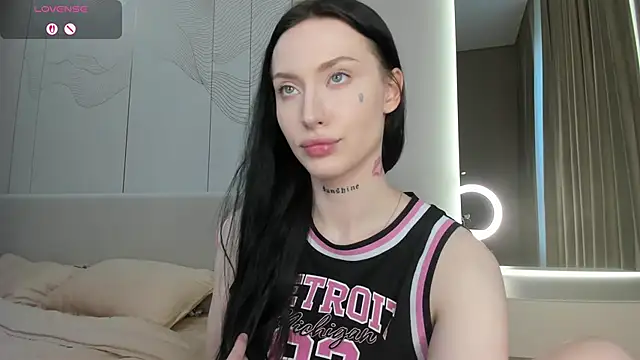 Chat +18 de JenniferQueen11 ao vivo
