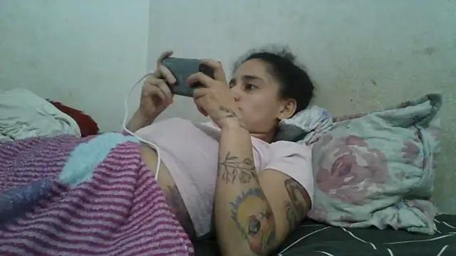 Chatroom XXX en direct de girl_tits