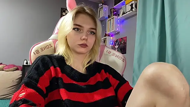 NannoMi's Live XXX Chat
