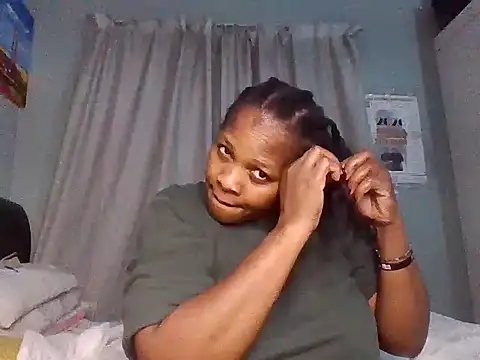 kim24242 live XXX chat