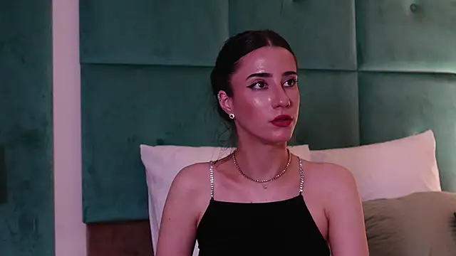 AmeliaJune's Live XXX Chat