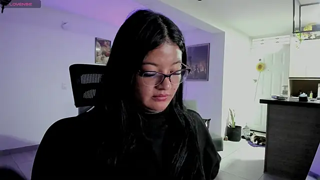 Unatatuadan Live XXX chat