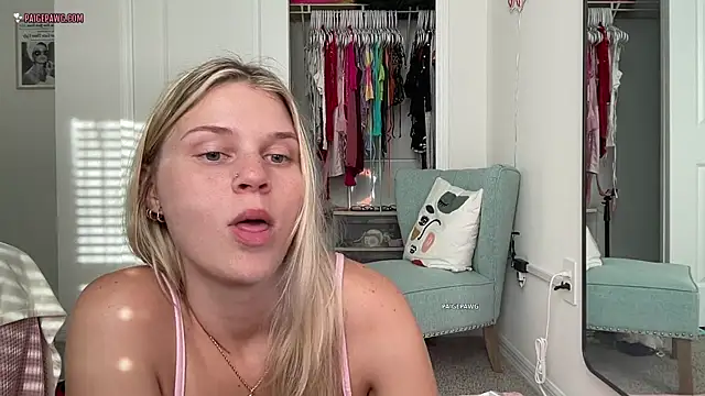 PaigePawg: απευθείας συνομιλία ΧΧΧ