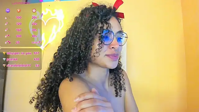 Chatroom XXX en direct de Keniia_rizz
