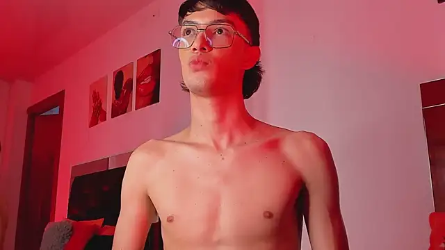 Alexxus_Smith লাইভ XXX চ্যাট