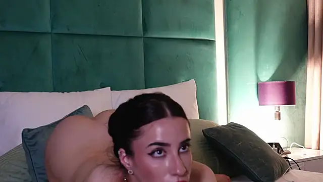 AmeliaJune 라이브 XXX 채팅