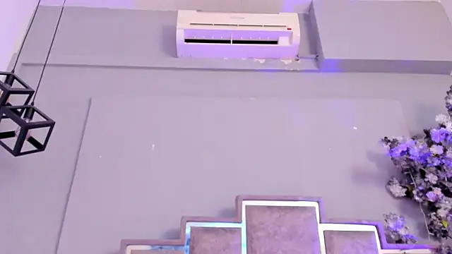 CloedurantのライブXXXチャット