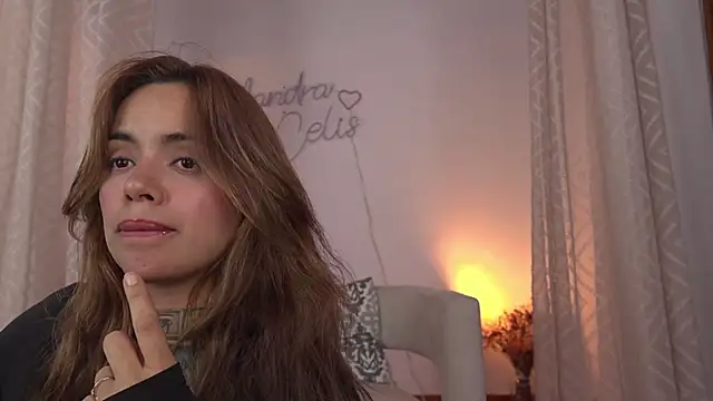 yandracelisofficial 라이브 XXX 채팅