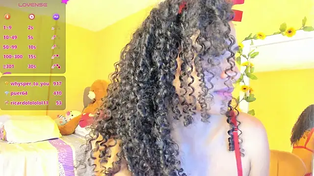 Keniia_rizz: онлайн-секс-чат