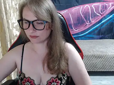 Chatroom XXX en direct de SoftEnigma