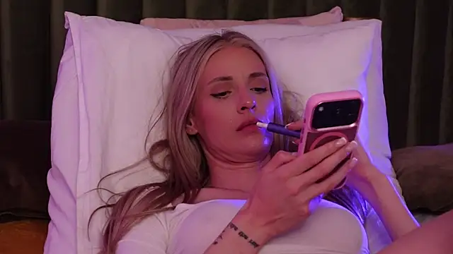 Онлайн чат XXX AmeliaAngel