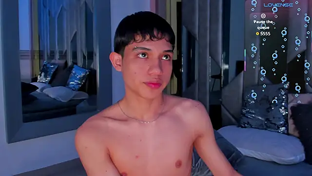 Chat XXX Live Sebax_Young