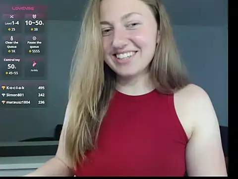 Chat +18 de _Kitty_Ada_ ao vivo