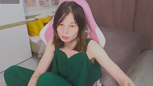 EllinEverlyのライブXXXチャット