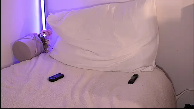 XXX chat uživo modela marrygrayes