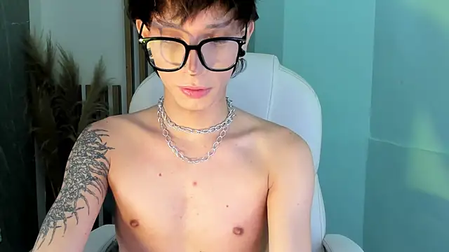 Czat XXX na żywo – AndyWiilliams