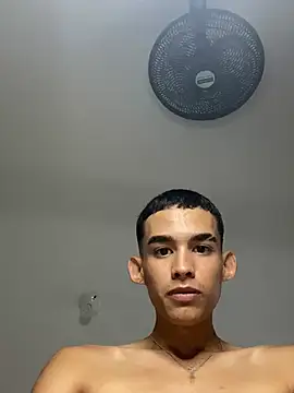 Paulosex12のウェブカメラショー