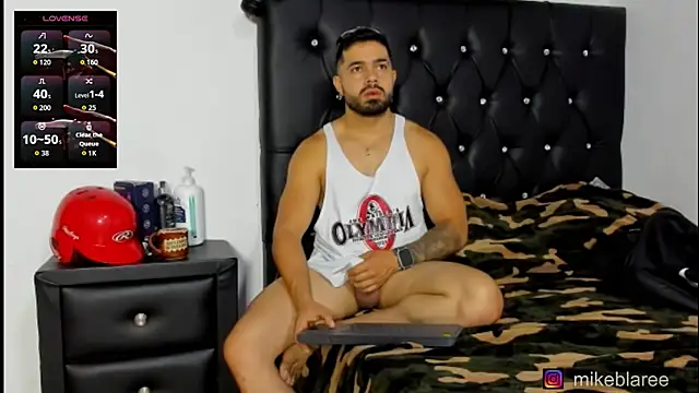 mikeblaree Adlı Modelin Canlı XXX Sohbeti