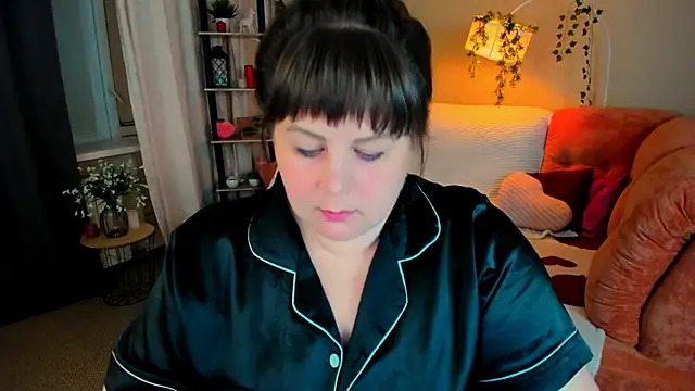 Chat +18 de CrystaalStaar ao vivo