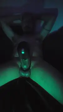 nakedtony81: απευθείας συνομιλία ΧΧΧ