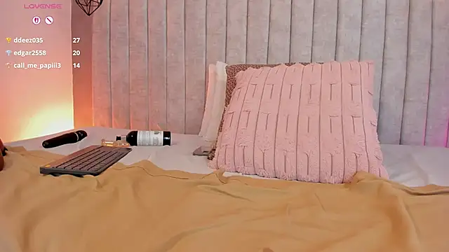 XXX chat uživo modela Arianasweeet