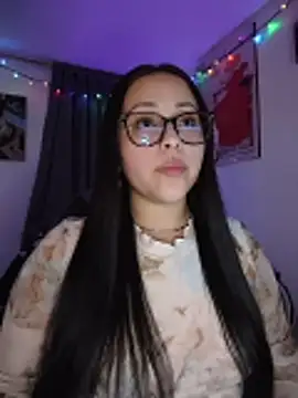 Chat XXX en directo de Bella-Gema