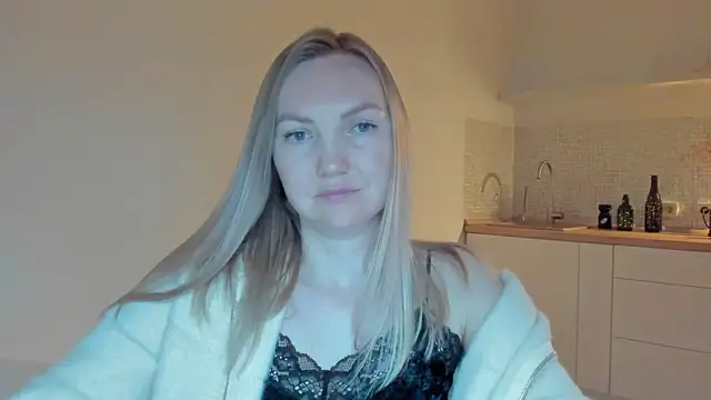 Rock_baby_ Adlı Modelin Canlı XXX Sohbeti