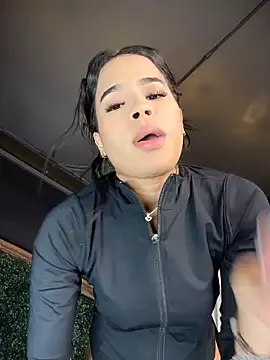 EmmaExoticaXXX's Live XXX Chat