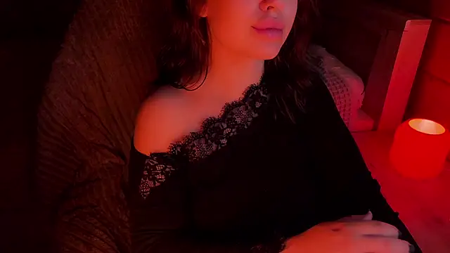 Crucio 라이브 XXX 채팅
