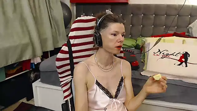 XXX chat uživo modela kellyterapy