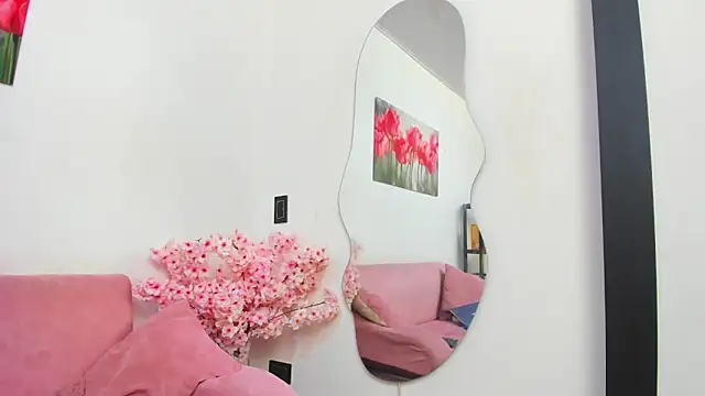 Онлайн чат XXX pinky_f00x