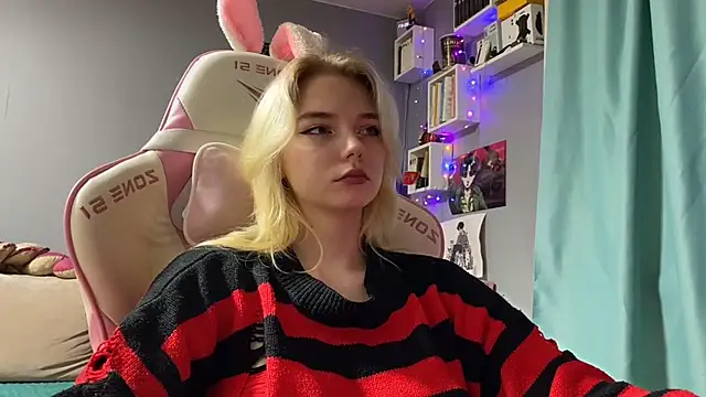 NannoMi's Live XXX Chat