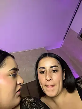 Czat XXX na żywo – Antonella_Julieta