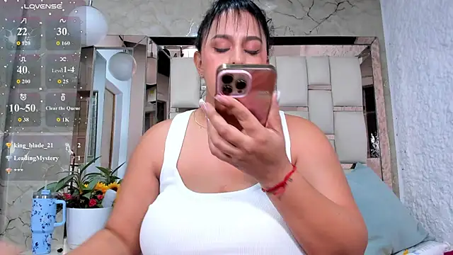 katleya_lewiis' Live XXX Chat