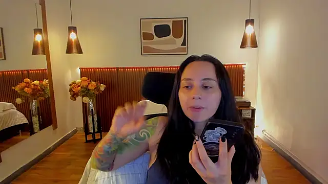 Chat XXX en directo de KatherineBond