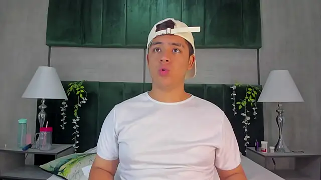 Darian_laforteza's Live Chat Room