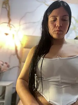 XXX chat uživo modela Dhapnee