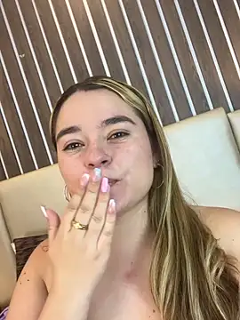tiffany_bell's Live XXX Chat