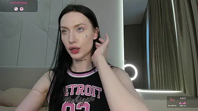 Онлайн чат XXX JenniferQueen11