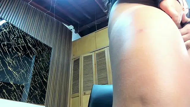 Karla18_'s Live XXX Chat