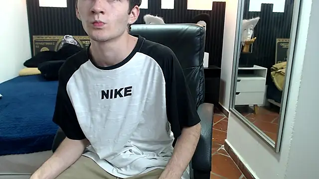 trevor_mob Live XXX-chat