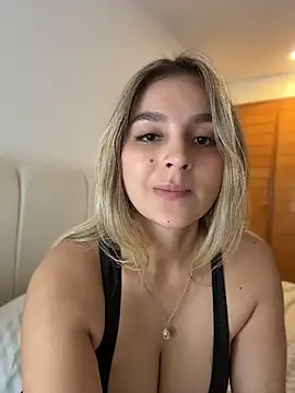Chat XXX en directo de oriana_zoeee